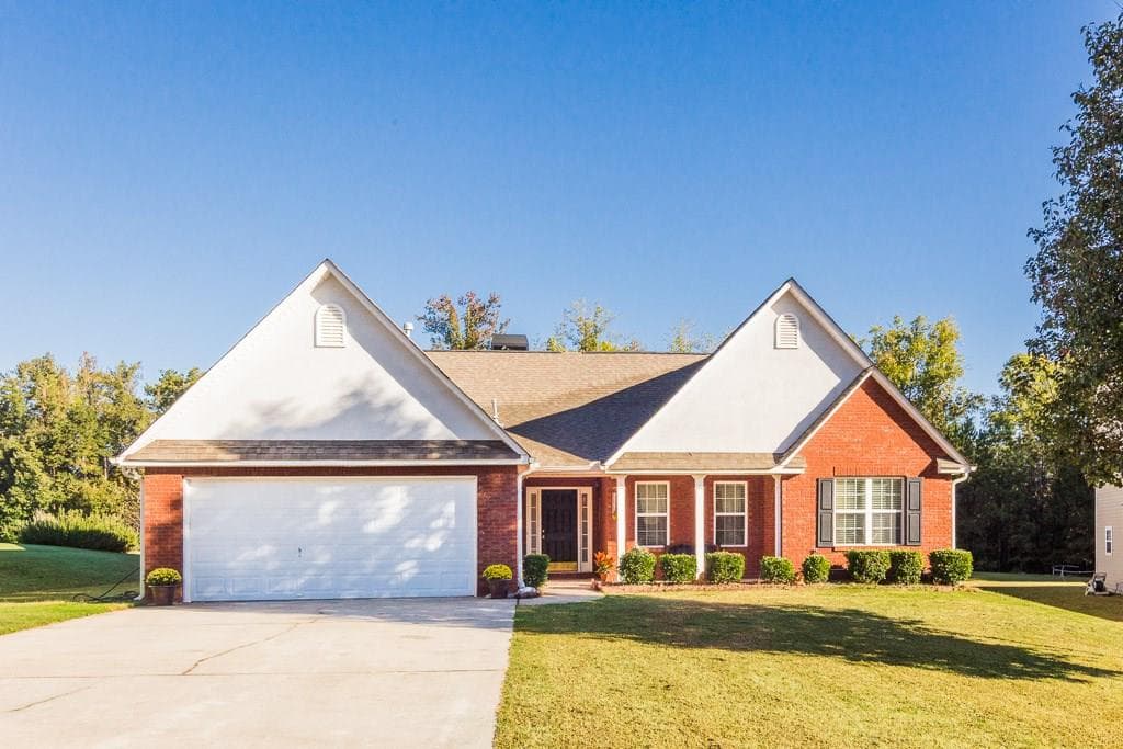 389 Sunderland Way, Stockbridge, GA 30281 — most recent listing photo