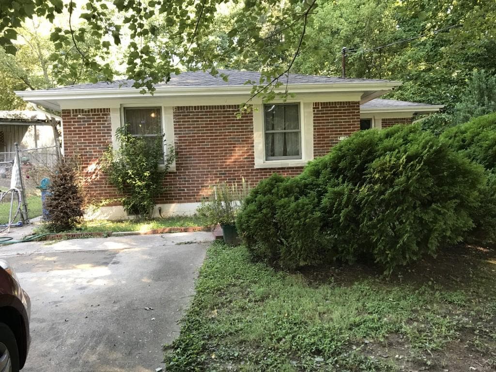 3 bedroom, 1,351 sq ft single family residence sold at 7009 Lakeview Lane, Atlanta, GA 30360