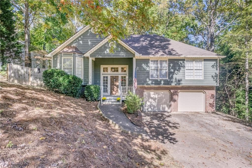 3 bedroom, 1,620 sq ft single family residence sold at 2764 Still Lake Drive, Acworth, GA 30102
