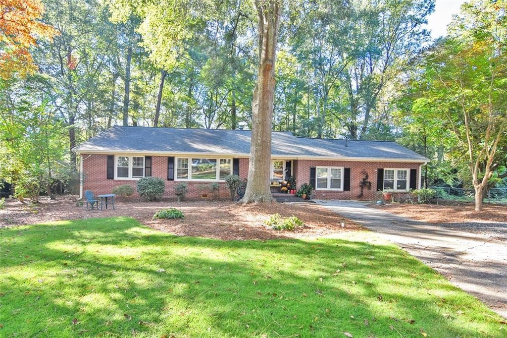 202 Shawnee Trail, Marietta, GA 30067 — most recent listing photo