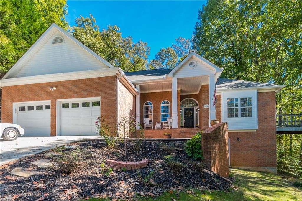 5352 Fernbrook Falls Court, Flowery Branch, GA 30542 — most recent listing photo