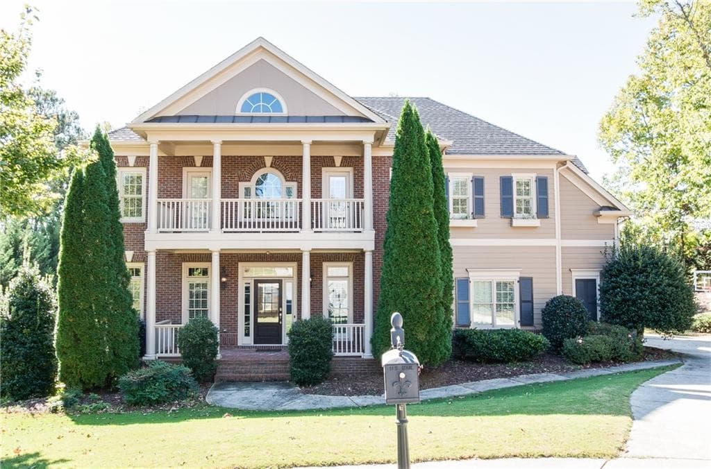 5 bedroom, 6,745 sq ft single family residence sold at 1909 Forest Vista Court, Dacula, GA 30019