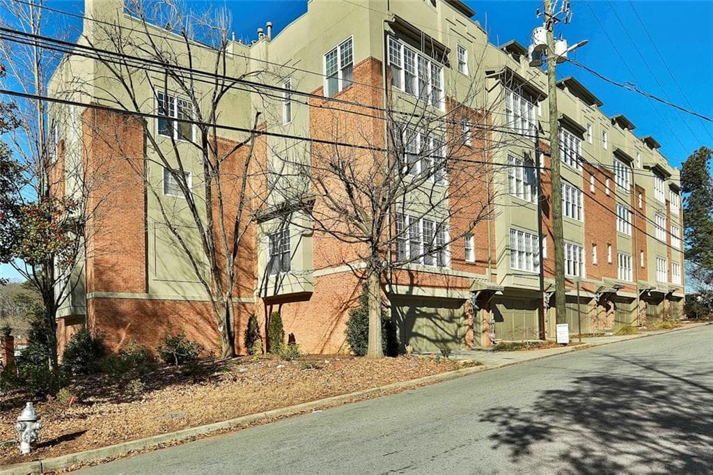 1370 Dutch Valley Place, Atlanta, GA 30324 — most recent listing photo