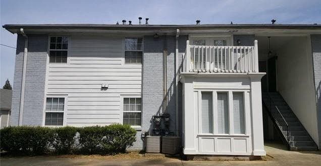 2 bedroom, 927 sq ft condominium sold at 1212 Utoy Springs Road 34, Atlanta, GA 30331