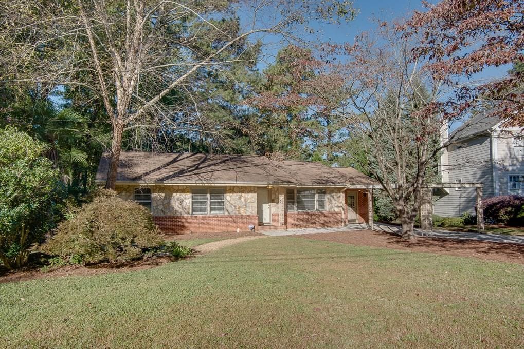 2914 Hollywood Drive, Decatur, GA 30033 — most recent listing photo