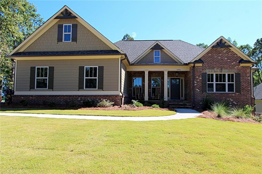 3 bedroom, 2,585 sq ft single family residence sold at 101 Wolf Creek Court, Cumming, GA 30028