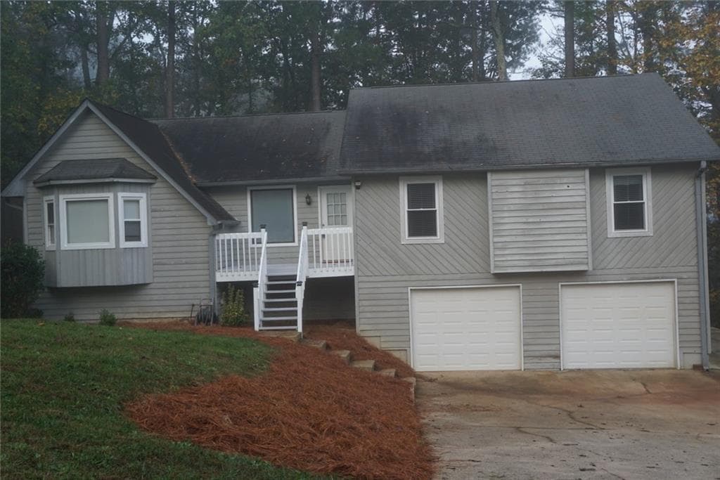 1052 NW Justice Lane, Acworth, GA 30102 — most recent listing photo