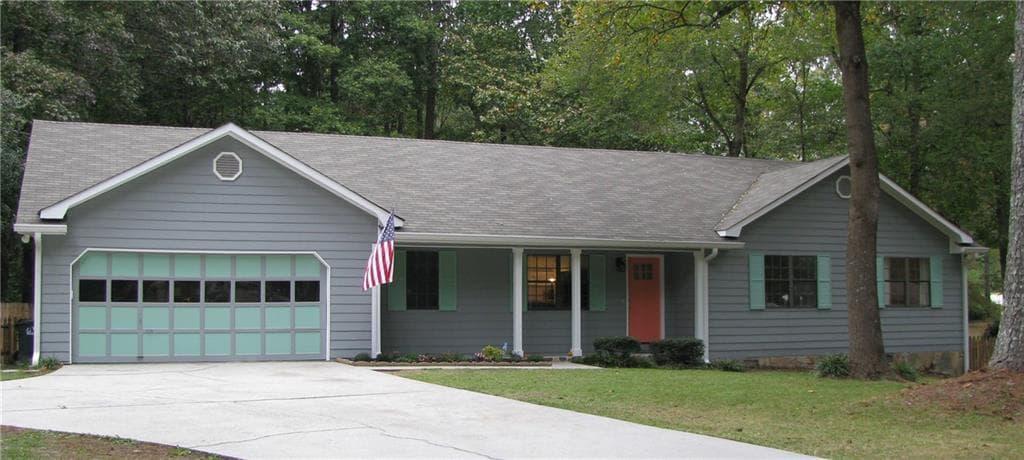 2795 Twin Springs Drive, Snellville, GA 30078 — most recent listing photo