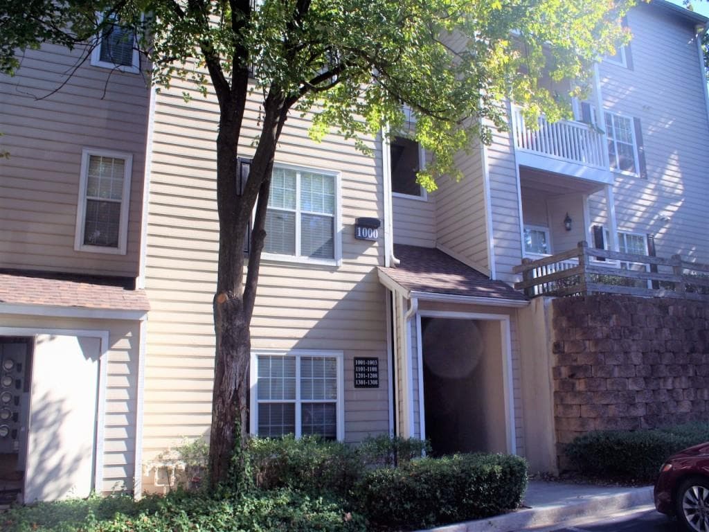 1250 Parkwood Circle 1001, Atlanta, GA 30339 — most recent listing photo