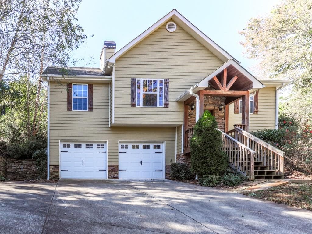3 bedroom single family residence sold at 405 Scenic View Drive, Jasper, GA 30143