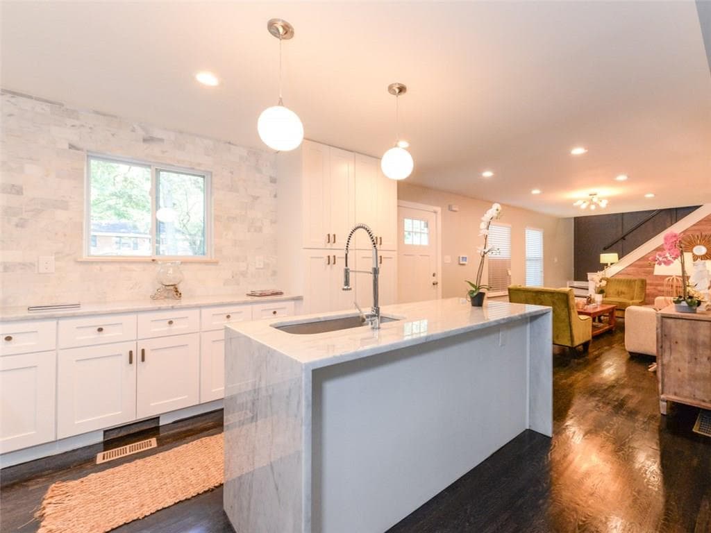 2104 Dellwood Place, Decatur, GA 30032 — most recent listing photo