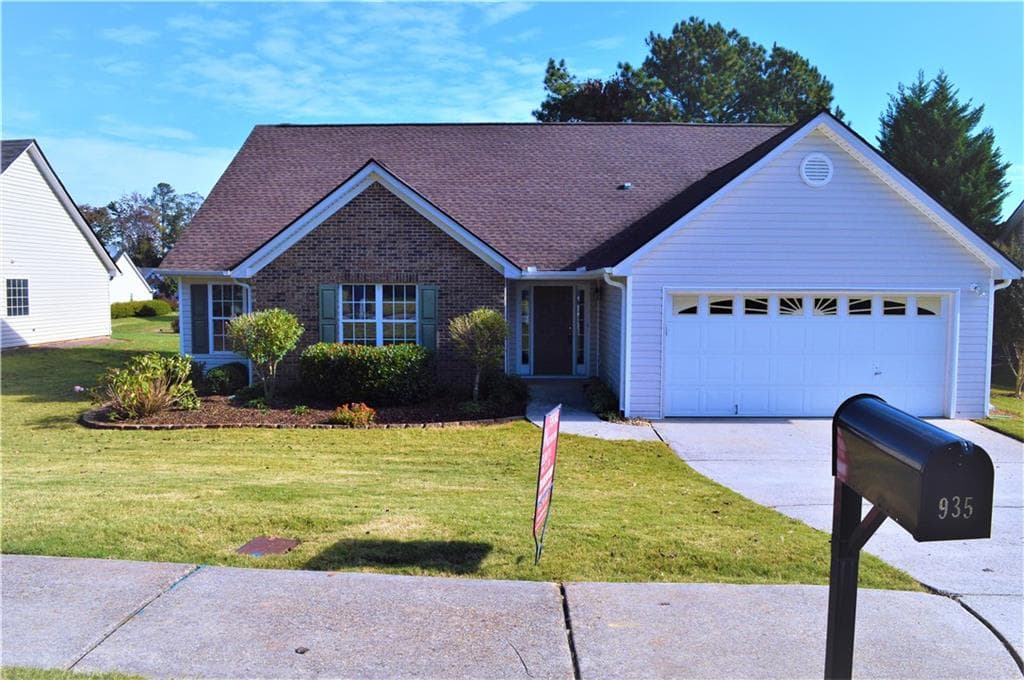 935 Harbins View Drive, Dacula, GA 30019 — most recent listing photo