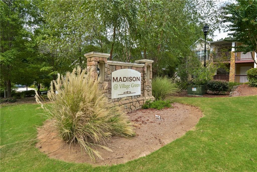 2 bedroom, 1,277 sq ft condominium sold at 1205 Madison Lane, Smyrna, GA 30080