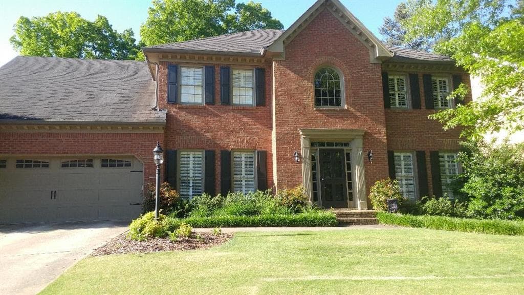 2985 Abbottswell Drive, Alpharetta, GA 30022 — most recent listing photo