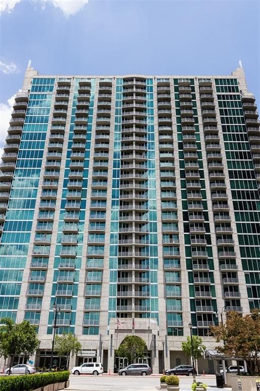 1 bedroom, 829 sq ft condominium sold at 361 17th Street 1619, Atlanta, GA 30363