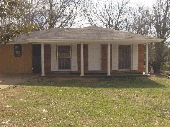 1016 Collins Circle, Gainesville, GA 30501 — most recent listing photo