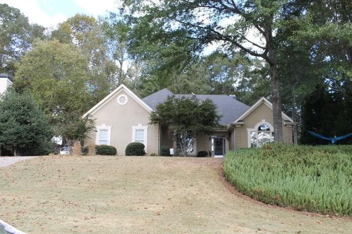 6320 Stallion Drive, Cumming, GA 30040 — most recent listing photo
