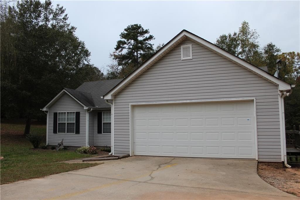 1251 New Hope Church Road, Loganville, GA 30052 — most recent listing photo