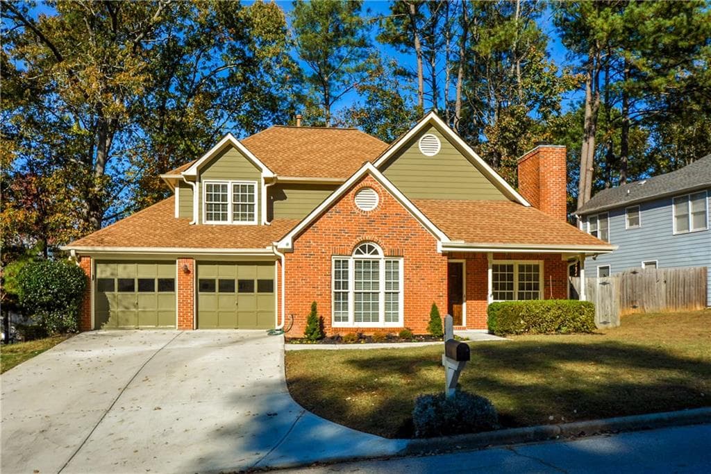 3 bedroom, 2,164 sq ft single family residence sold at 1010 Wellers Court, Roswell, GA 30076