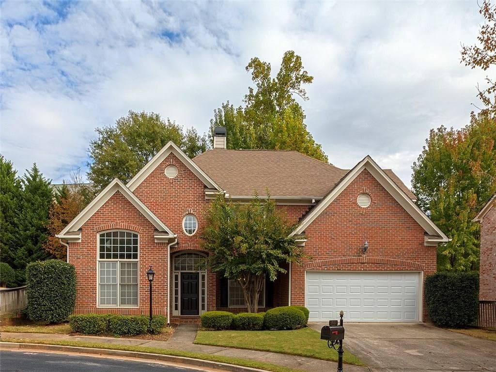 5001 Dunwoody Terrace Cove, Dunwoody, GA 30338 — most recent listing photo