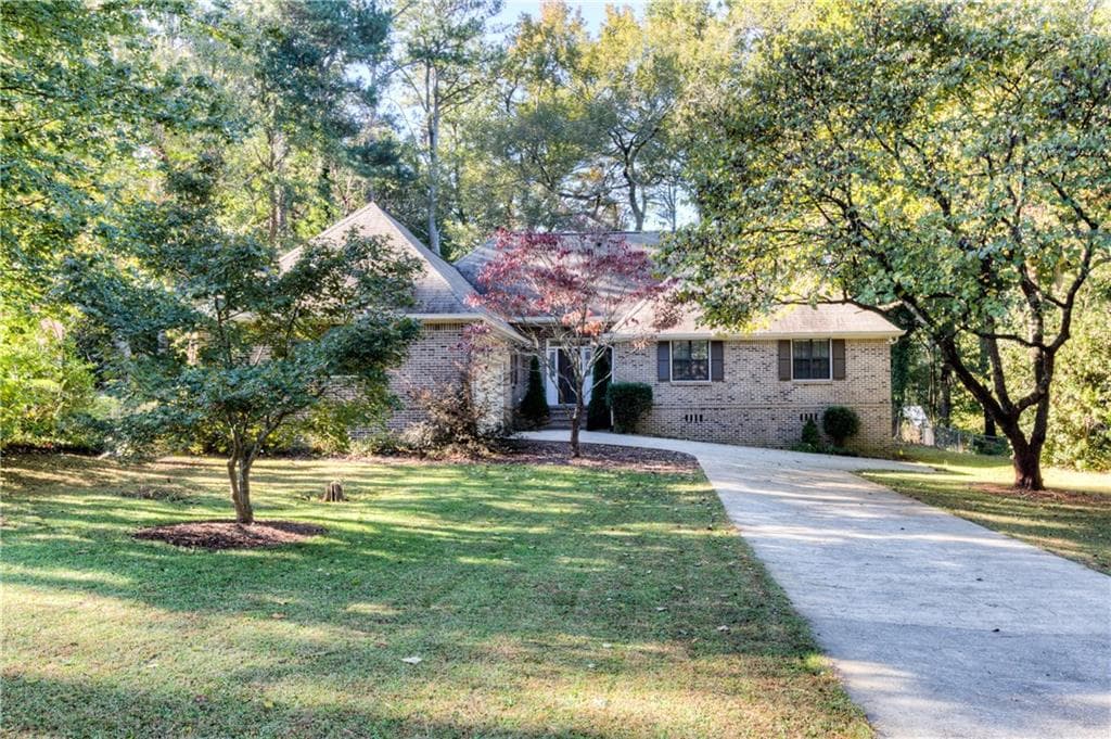 2647 Bluebird Circle, Duluth, GA 30096 — most recent listing photo