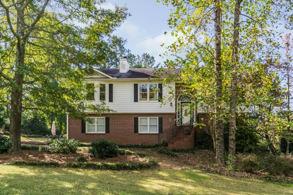 3657 Victoria Drive, Buford, GA 30519 — most recent listing photo