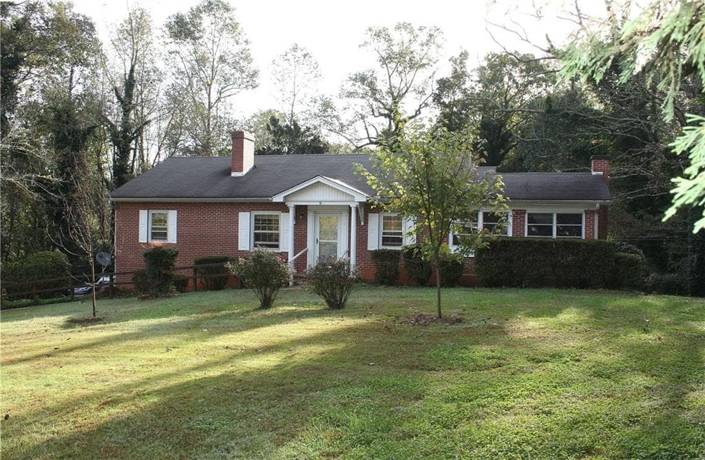 561 Wildwood Circle, Clarkesville, GA 30523 — most recent listing photo