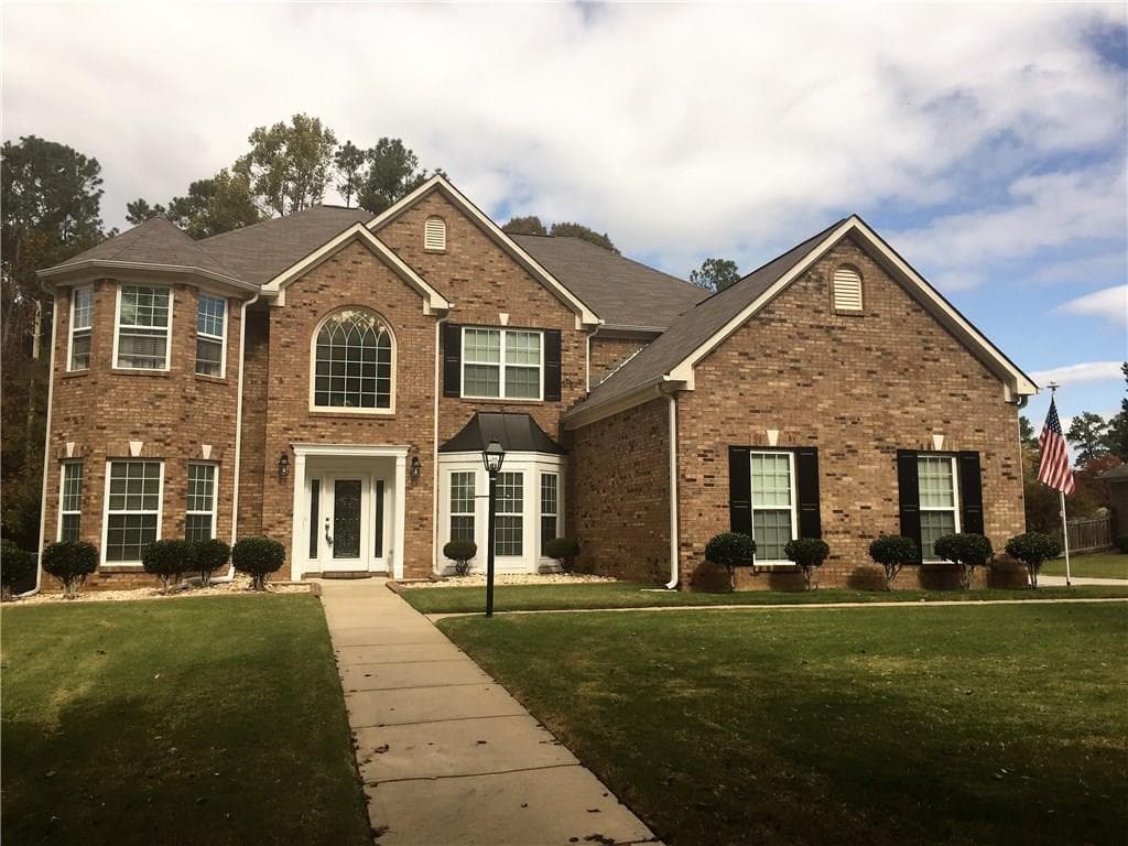 7571 The Lakes Drive, Fairburn, GA 30213 — most recent listing photo
