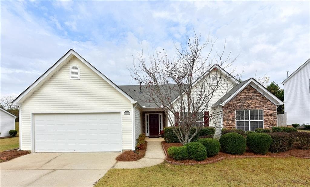 3 bedroom, 1,760 sq ft single family residence sold at 3178 Bradford Pear Drive, Buford, GA 30519