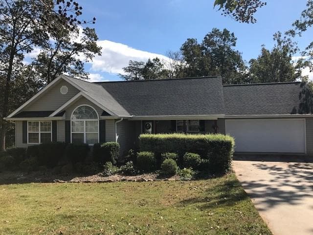 4 bedroom single family residence sold at 265 Timber Ridge Drive, Clarkesville, GA 30523
