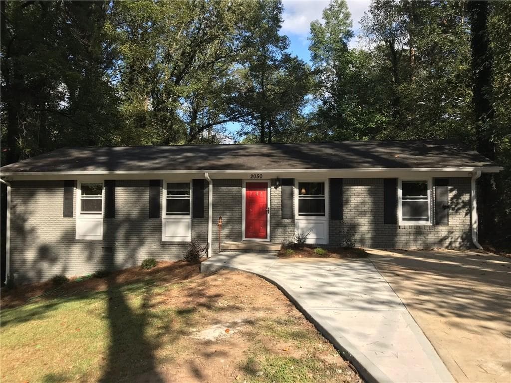 3 bedroom single family residence sold at 2050 SW Niskey Lake Road, Atlanta, GA 30331