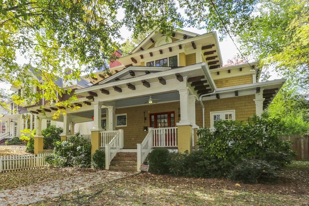 4 bedroom, 3,734 sq ft single family residence sold at 698 Myrtle Street, Atlanta, GA 30308