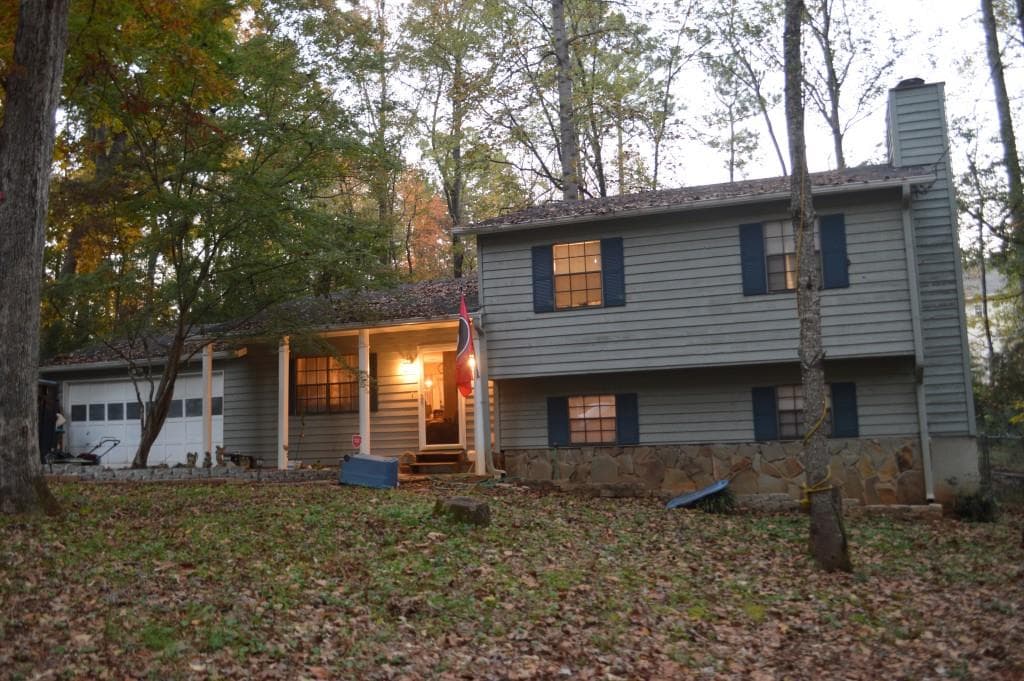 942 Cadencia Way, Lilburn, GA 30047 — most recent listing photo