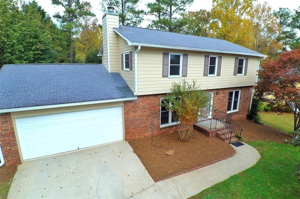 6861 Fairway Ridge Drive, Douglasville, GA 30134 — most recent listing photo