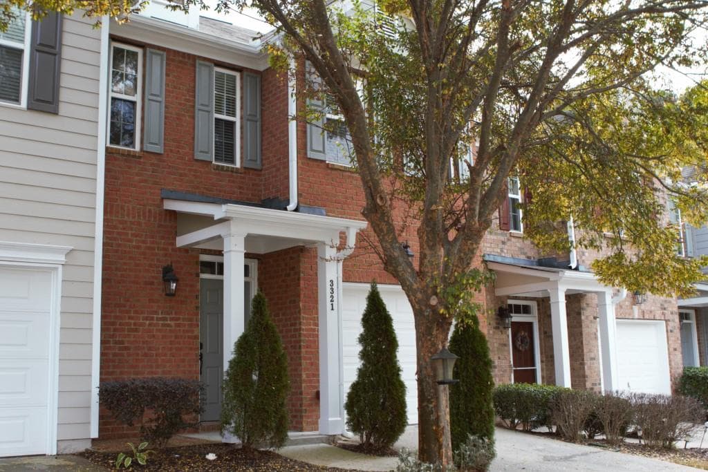 3321 Thornbridge Drive 3321, Powder Springs, GA 30127 — most recent listing photo
