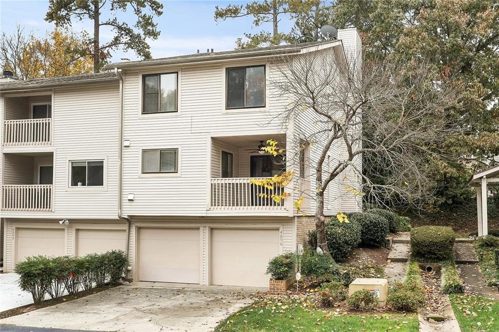 4090 Audubon Drive, Marietta, GA 30068 — most recent listing photo