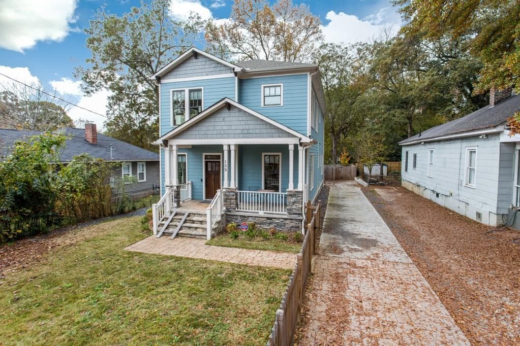 3 bedroom, 2,212 sq ft single family residence sold at 123 Whitefoord Avenue, Atlanta, GA 30317