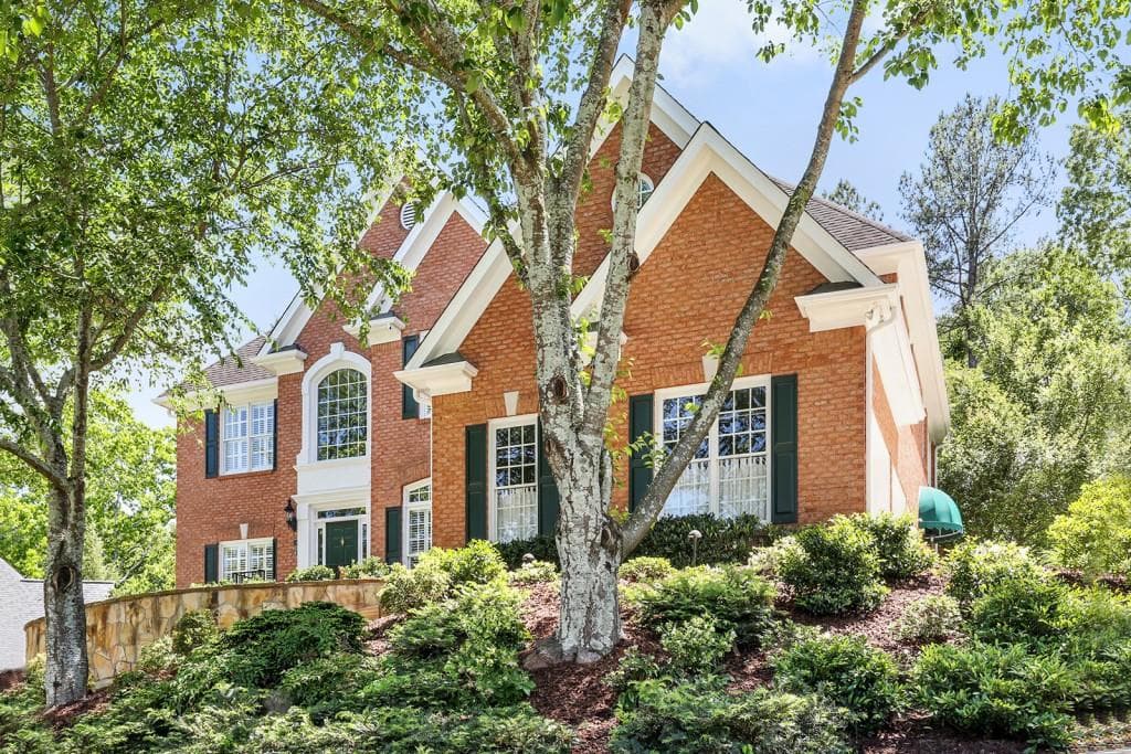 515 Saint Regis Drive, Johns Creek, GA 30022 — most recent listing photo
