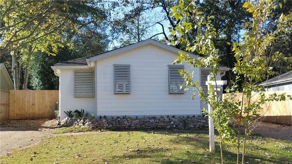 3 bedroom, 1,040 sq ft single family residence sold at 46 Hutchinson Street, Atlanta, GA 30307