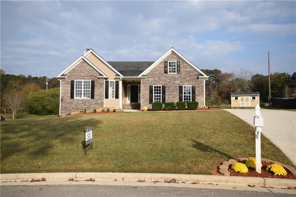 4 bedroom, 1,887 sq ft single family residence sold at 201 Triplet Trail, Douglasville, GA 30134