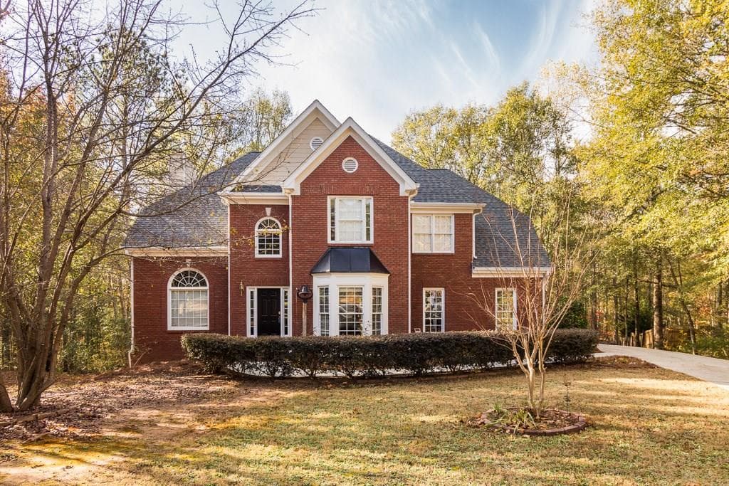 4 bedroom single family residence sold at 1497 La Fayette Court, Loganville, GA 30052
