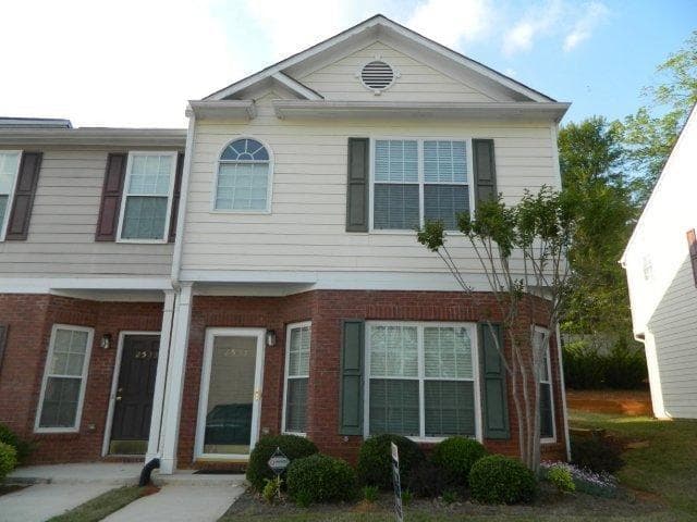 2531 Walden Lake Drive, Decatur, GA 30035 — most recent listing photo