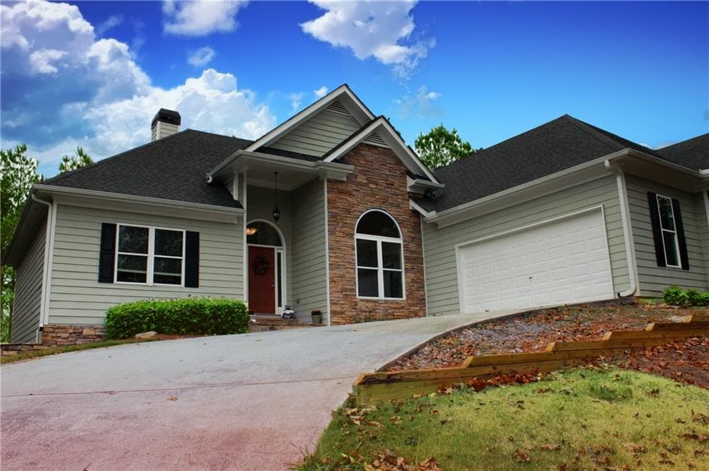4 bedroom single family residence sold at 25 Eagles View Drive, Cartersville, GA 30121