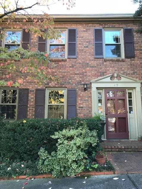 2 bedroom condominium sold at 49 Old Ivy Square 49, Atlanta, GA 30342