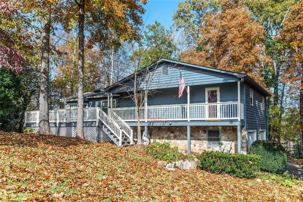 3 bedroom, 1,456 sq ft single family residence sold at 317 Pioneer Circle, Woodstock, GA 30188