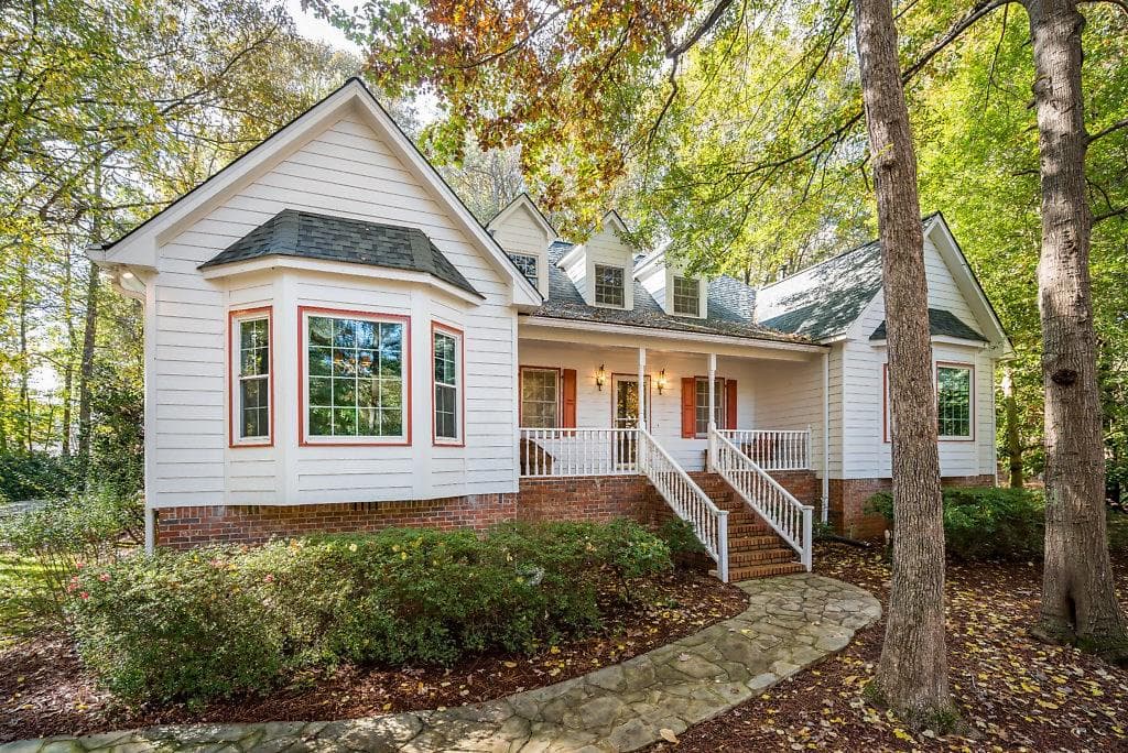 4 bedroom, 3,023 sq ft single family residence sold at 718 Robert Way, Powder Springs, GA 30127