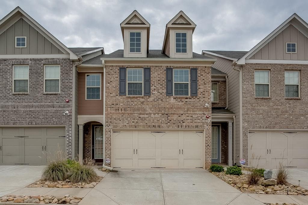 3537 Desoto Road, Snellville, GA 30078 — most recent listing photo