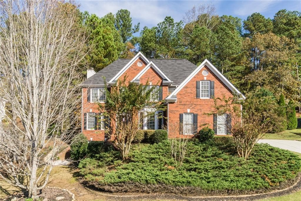 4 bedroom, 3,609 sq ft single family residence sold at 416 Old Deerfield Lane, Woodstock, GA 30189