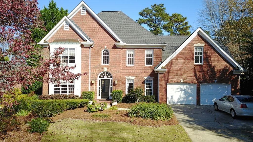 5 bedroom, 4,551 sq ft single family residence sold at 4295 Courageous Wake, Alpharetta, GA 30005