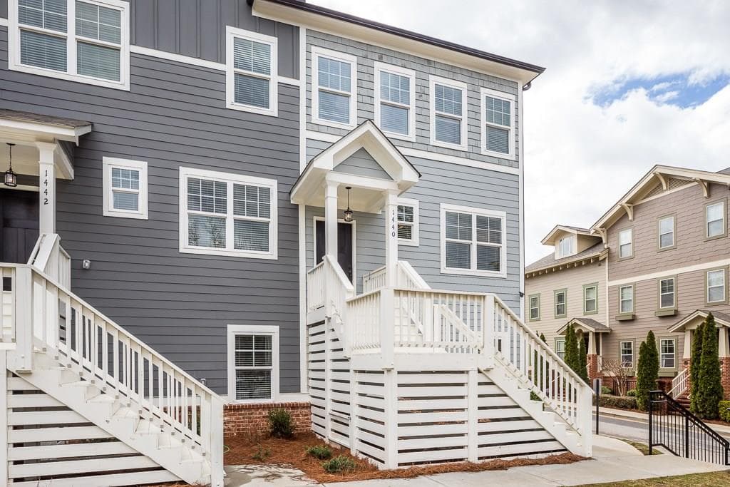 3 bedroom, 1,850 sq ft townhouse sold at 1421 Olden Lane, Atlanta, GA 30316